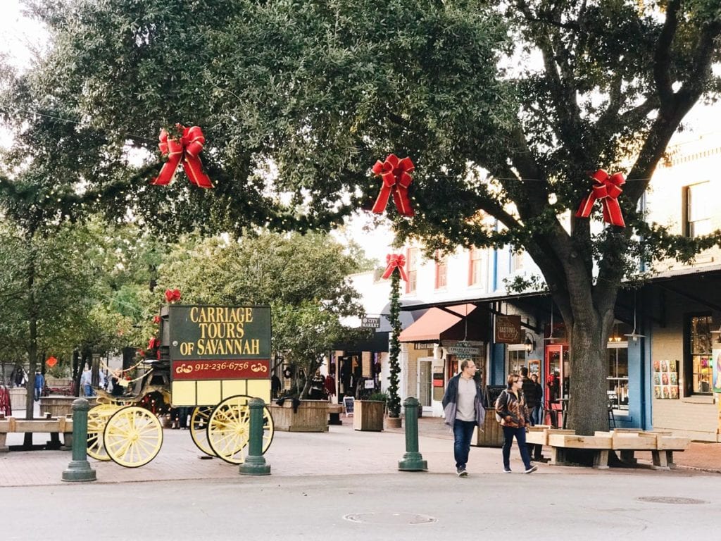 30 Christmas Market Savannah Ga KaeleeEsin