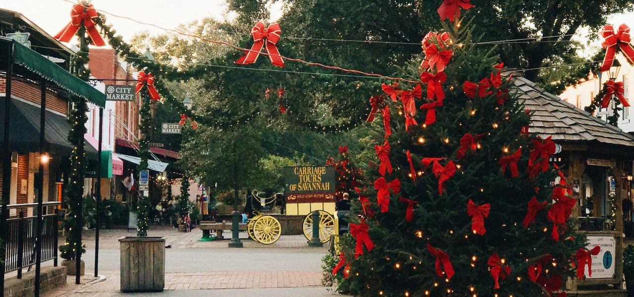 Celebrate the Holidays in City Market 2022 Savannah City Market